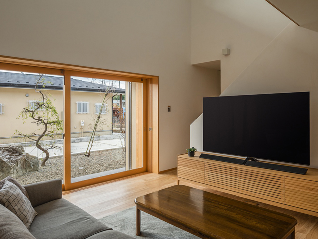 Photograph : Ippei Shinzawa